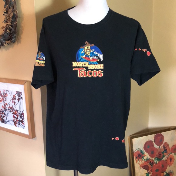 NORTH SHORE TACO Size Large Tee Shirt HAWAII Surfer 5-Graphics SUN Intl Cotton - Picture 1 of 10